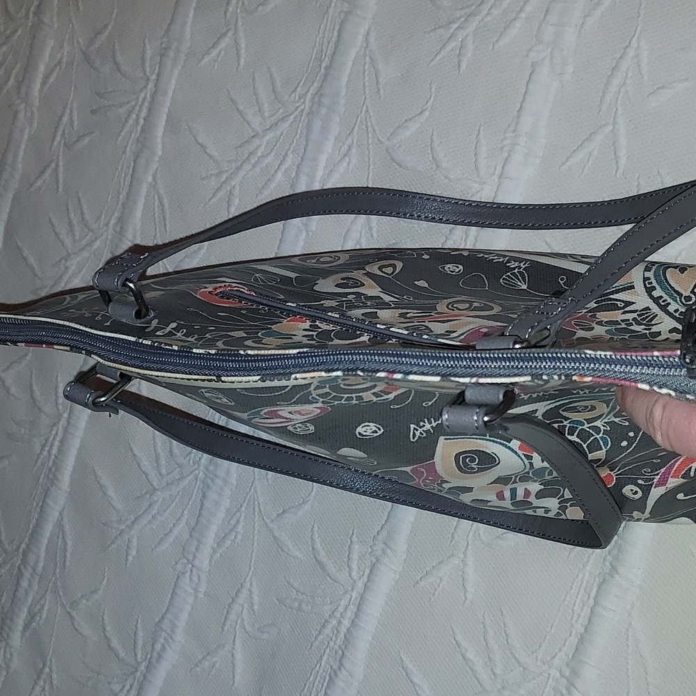 Sakroots City Shadow Songbird Satchel Tote With Wallet. NWOT - Picture 9 of 16